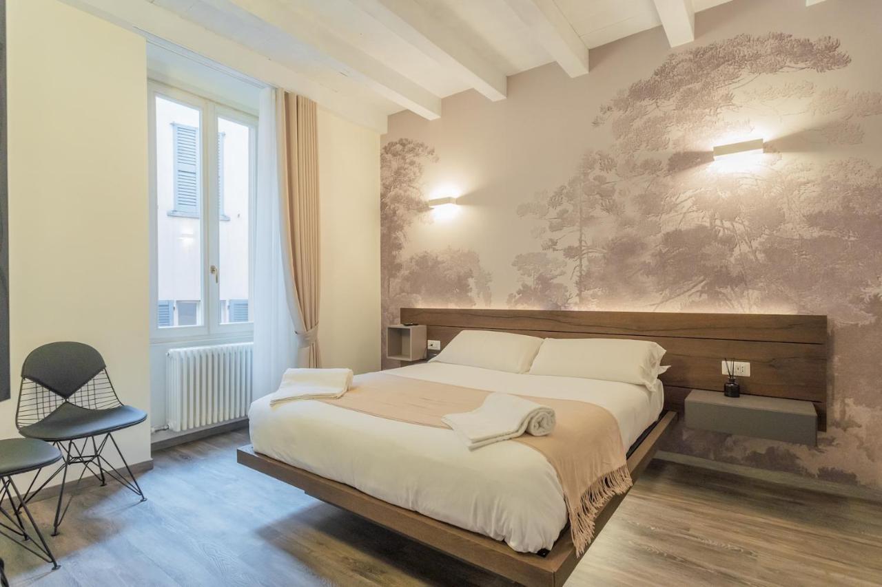 Modern & Stylish Apartment In Como City By Rent All Como Exteriör bild